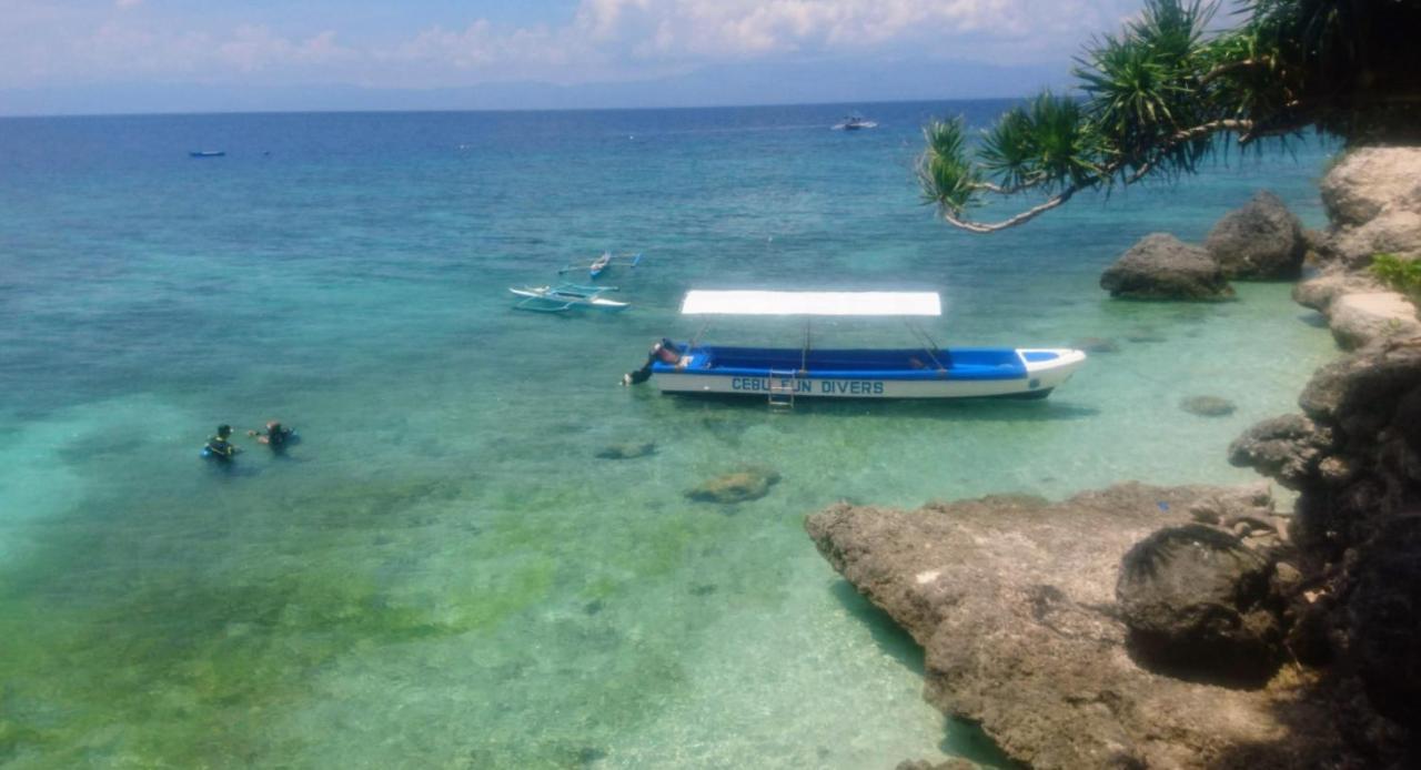 Cebu Seaview Dive Resort Moalboal Esterno foto