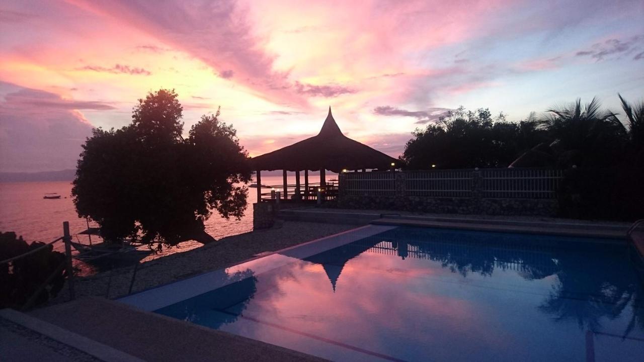 Cebu Seaview Dive Resort Moalboal Esterno foto