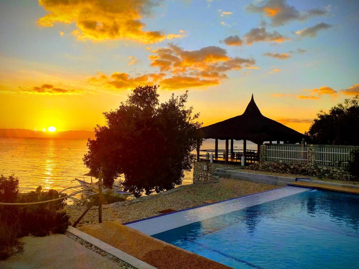 Cebu Seaview Dive Resort Moalboal Esterno foto