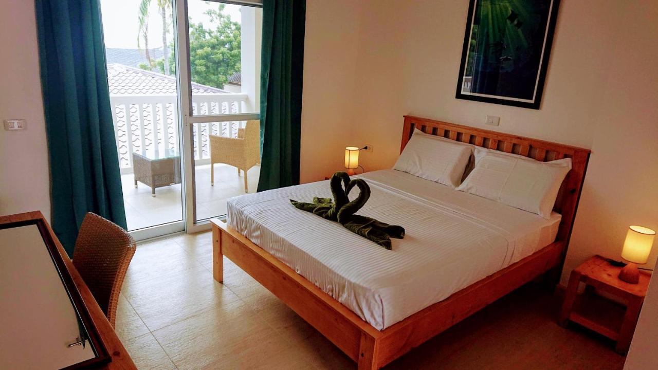 Cebu Seaview Dive Resort Moalboal Esterno foto